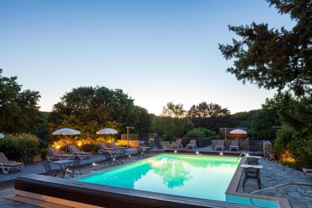 Logis Auberge Les Murets Hotel Restaurant Spa Chandolas Esterno foto
