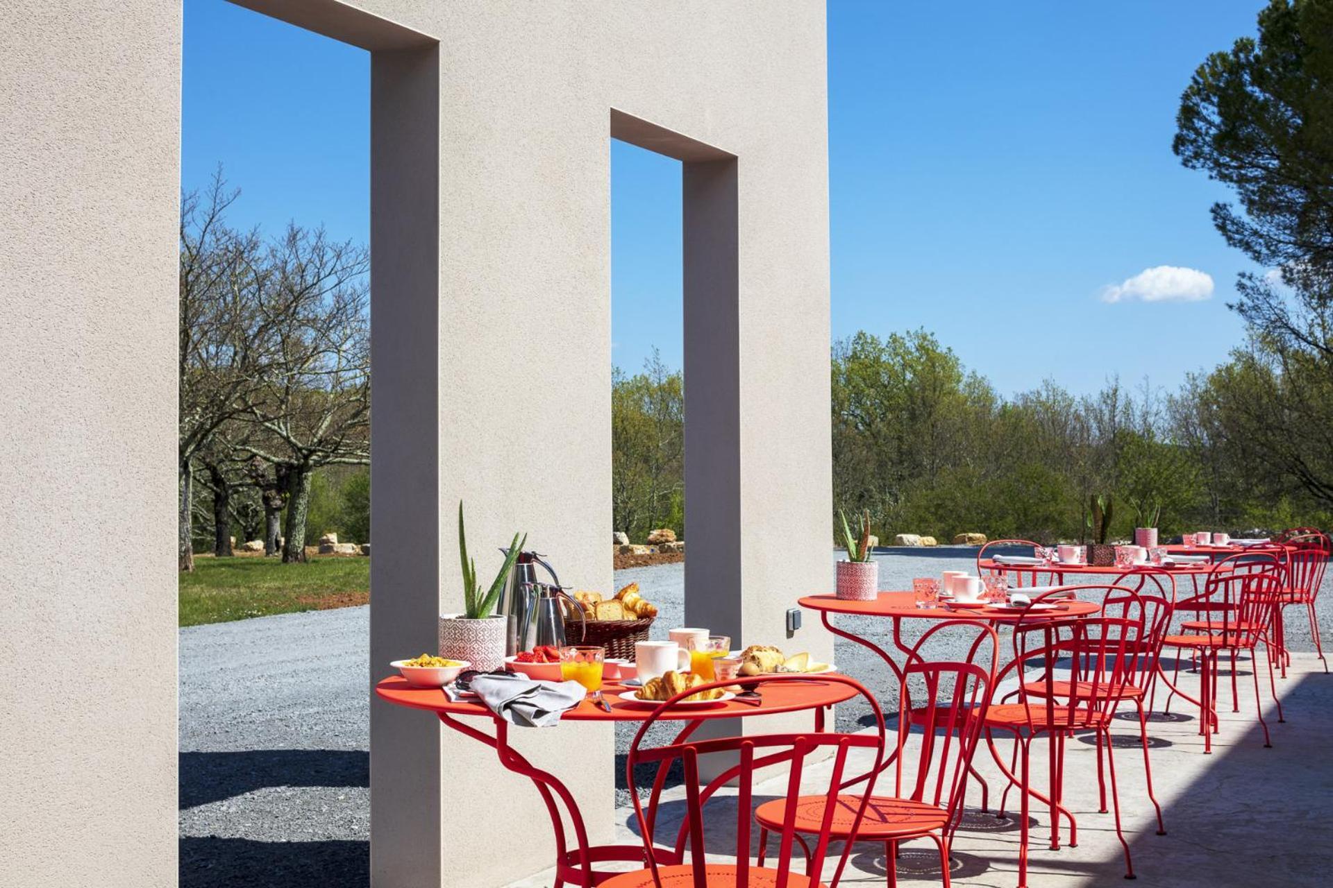 Logis Auberge Les Murets Hotel Restaurant Spa Chandolas Esterno foto