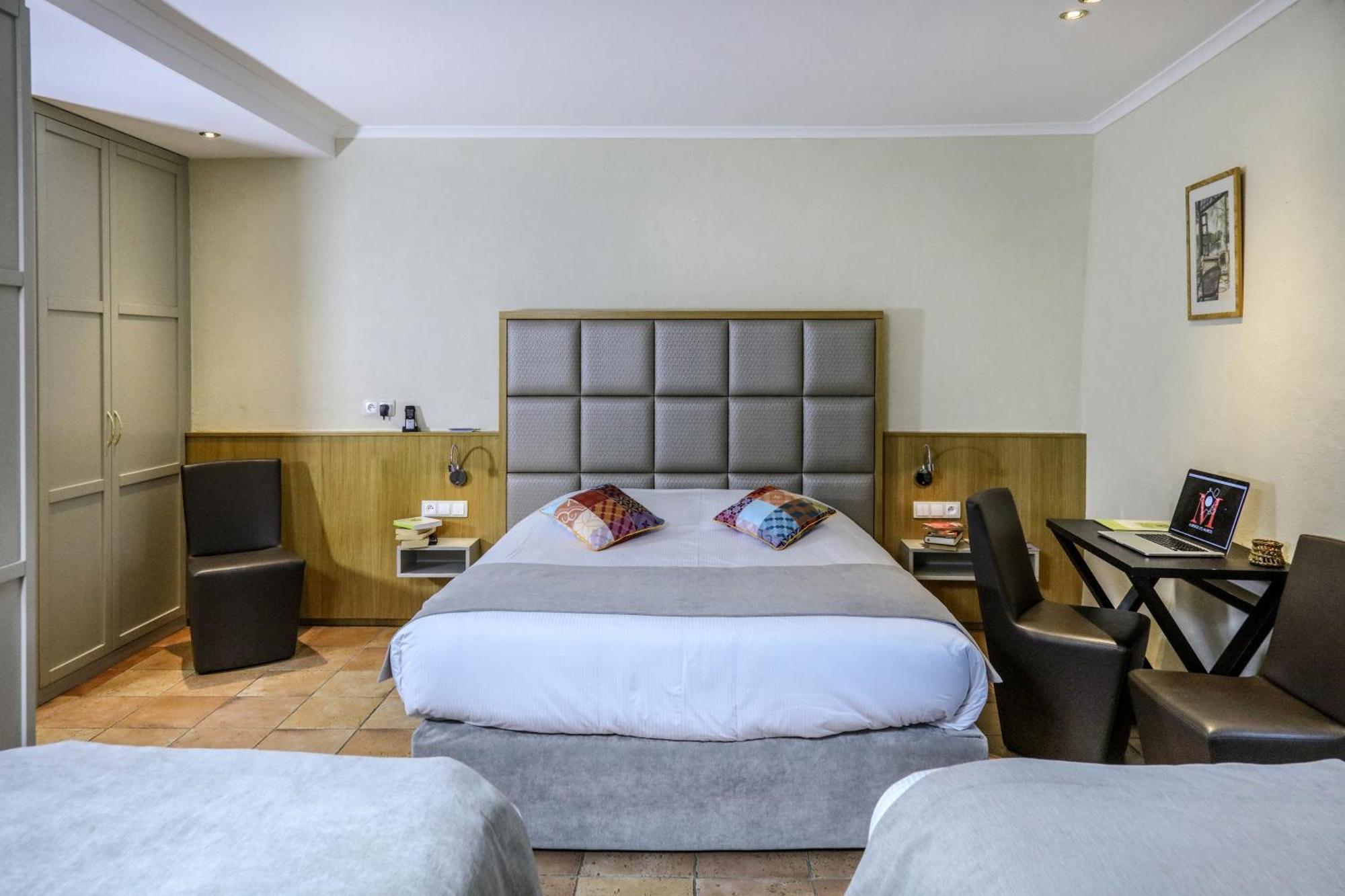 Logis Auberge Les Murets Hotel Restaurant Spa Chandolas Esterno foto