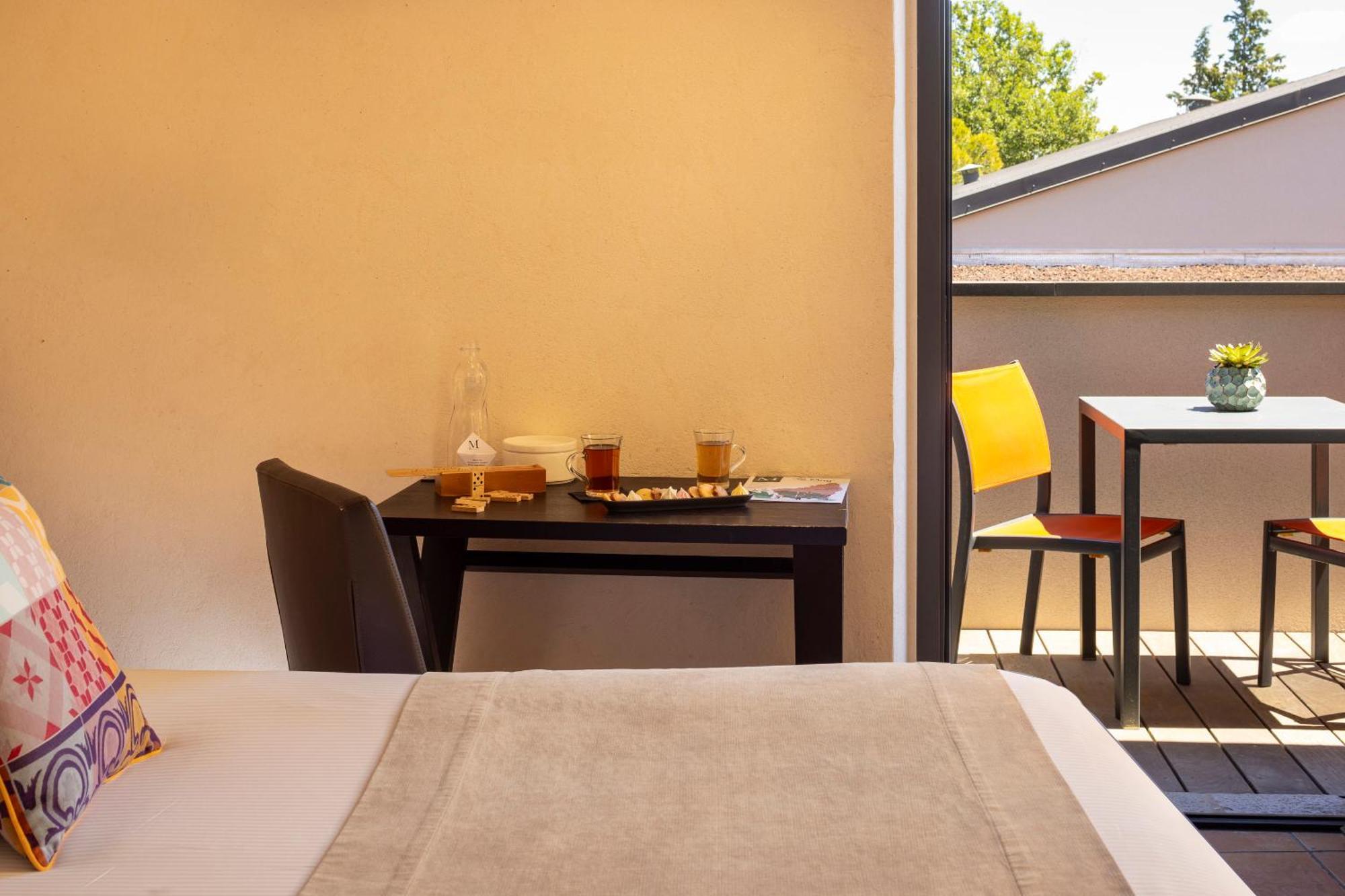 Logis Auberge Les Murets Hotel Restaurant Spa Chandolas Esterno foto