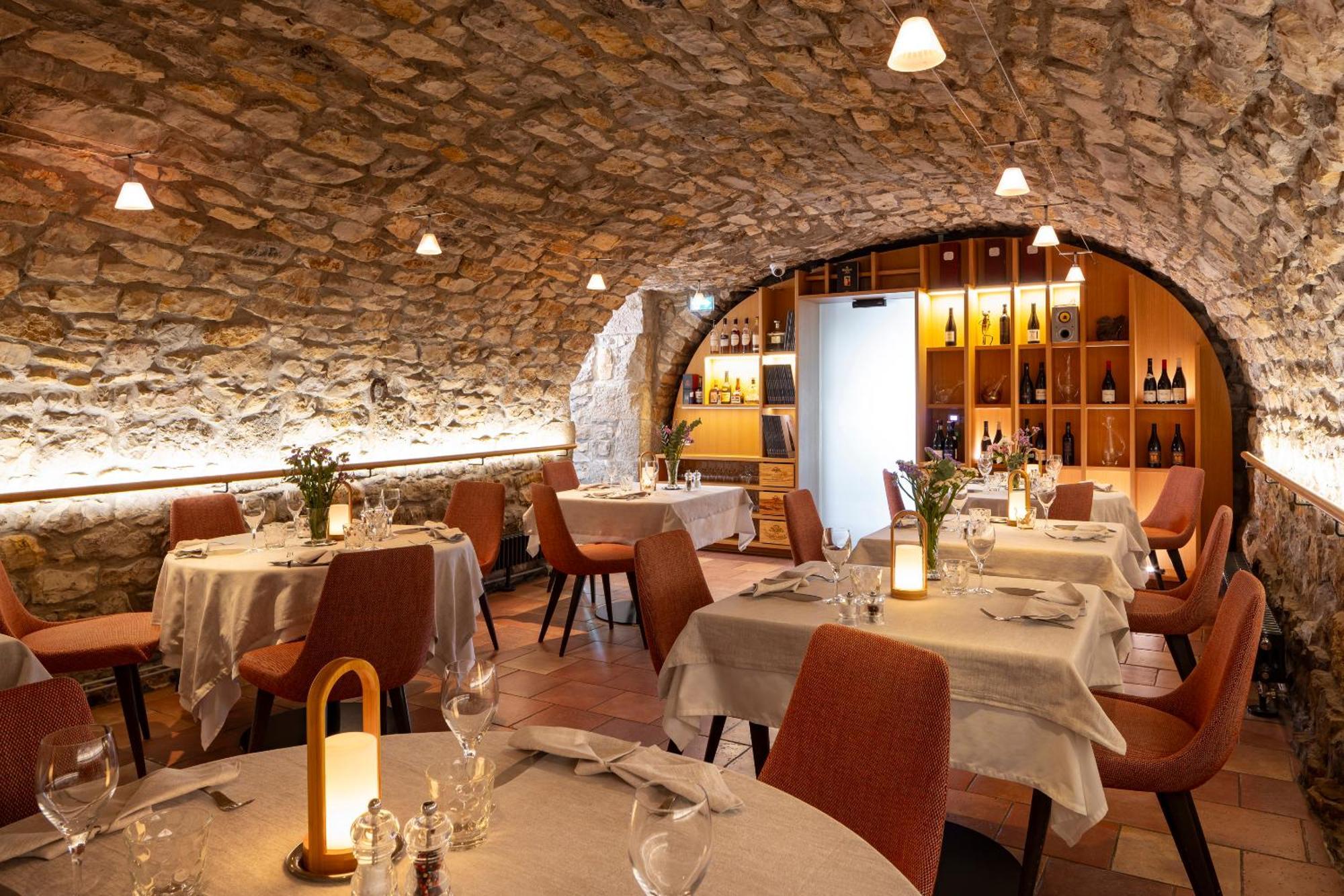 Logis Auberge Les Murets Hotel Restaurant Spa Chandolas Esterno foto