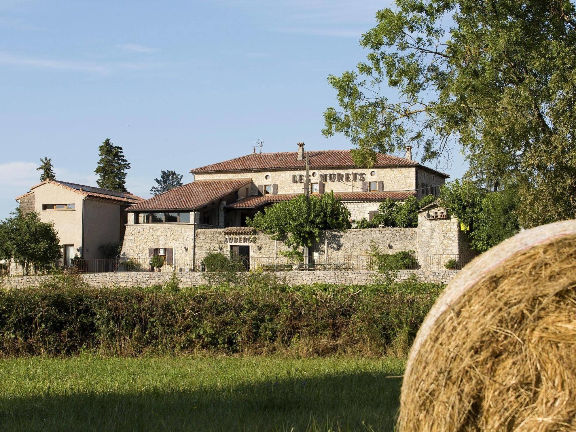 Logis Auberge Les Murets Hotel Restaurant Spa Chandolas Esterno foto